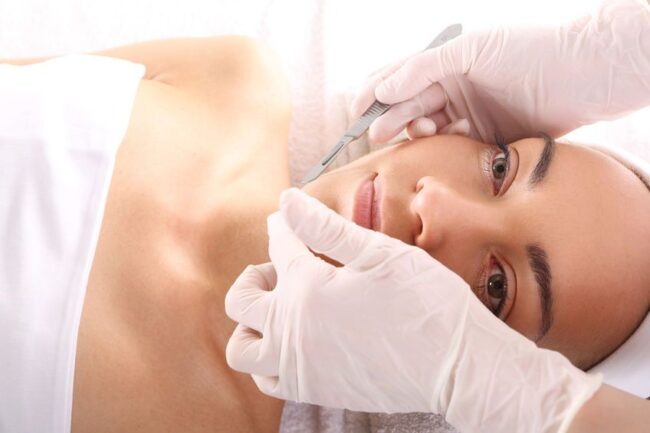 Dermaplaning and Red Carpet Stimulator Peel